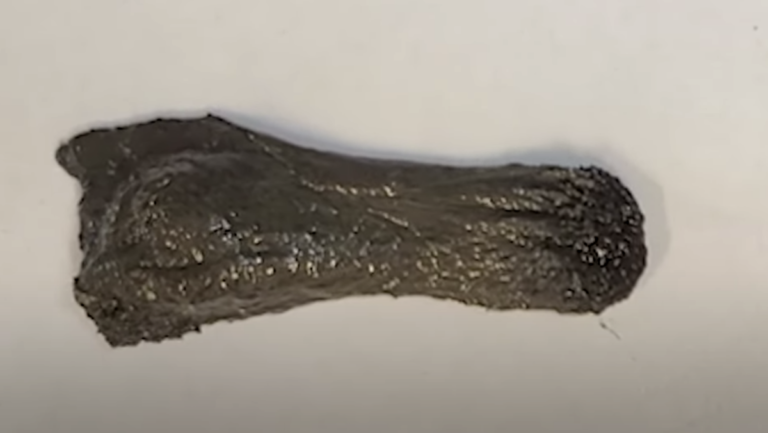 This robot made of slime is astounding, despite looking like a ‘magnetic turd’
