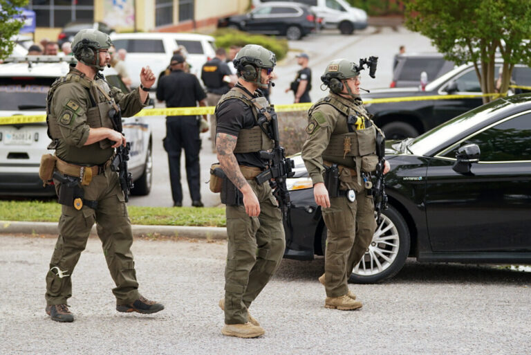 South Carolina mall shooting leaves 14 injured, suspect arrested