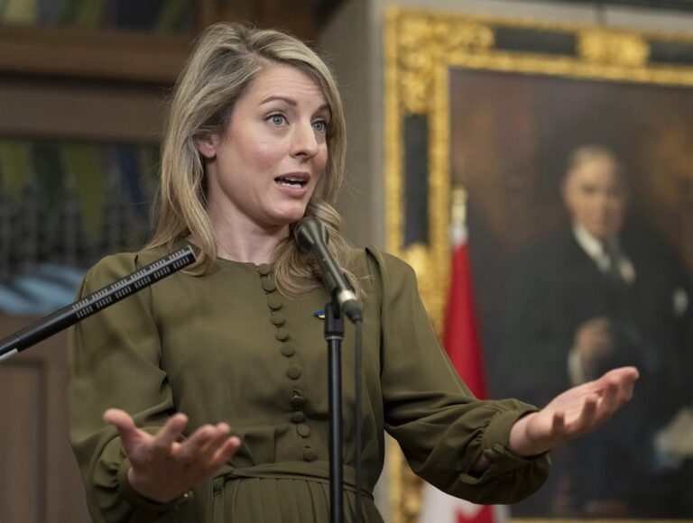 Canada sanctions 22 more Russians, 4 financial entities amid Ukraine war