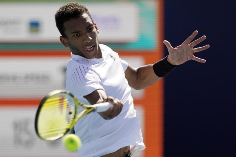 Canada’s Félix Auger-Aliassime and Bianca Andreescu advance to Italian Open quarterfinals