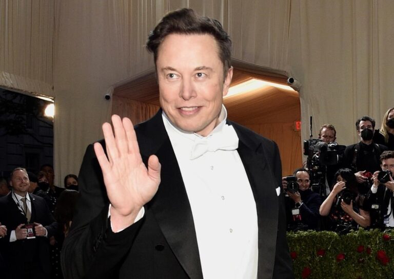 Elon Musk denies accusations he sexually harassed flight attendant