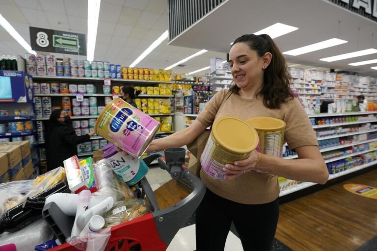 Breast milk banks in Canada, U.S. concerned over impact of baby formula shortage