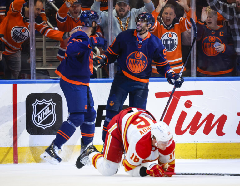 Oilers strike early and late to beat Flames 5-3 in Game 4