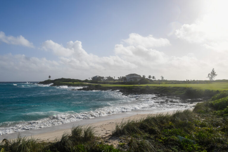 3 Americans found dead at Bahamas Sandals resort, 1 more hospitalized