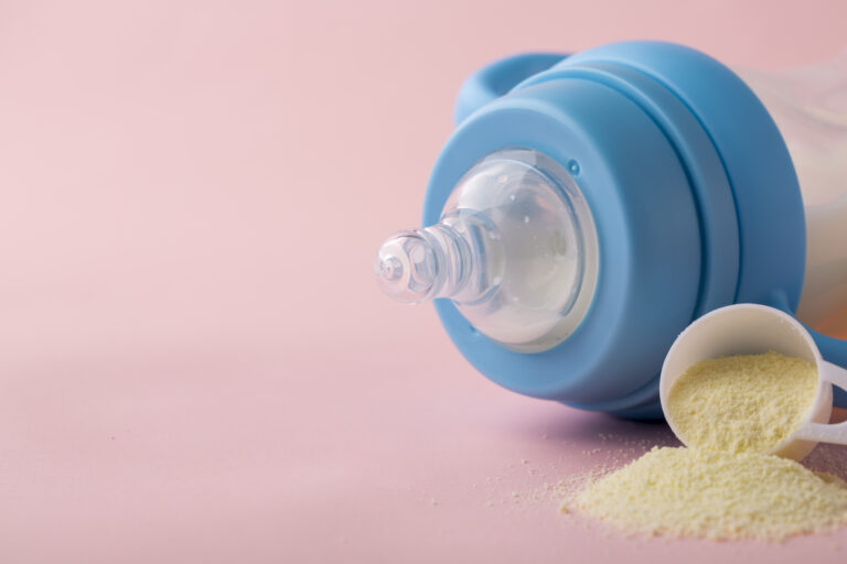 U.S. milk banks see surge sparked by baby formula shortage