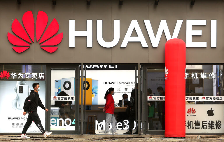 Huawei 5G ban could be costly for Canadian consumers, smaller telcos