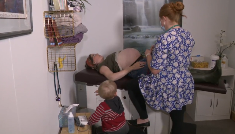 ‘Significant loss’: Midwives, mothers concerned by midwife shortage in Abbotsford, B.C.
