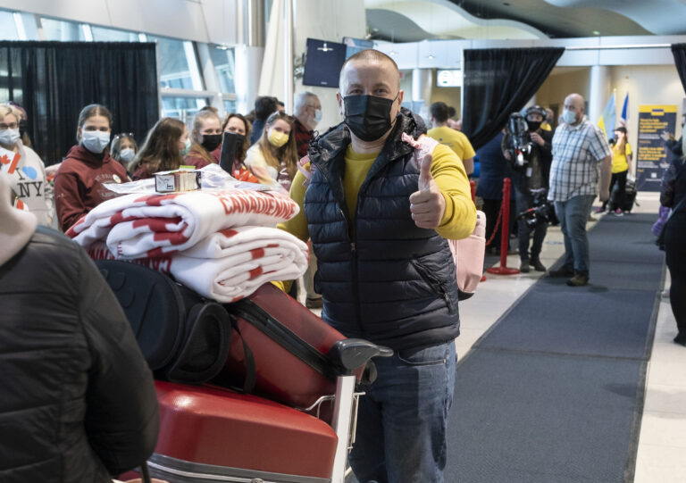 Ottawa chartering 3 flights for Ukrainian refugees over next month