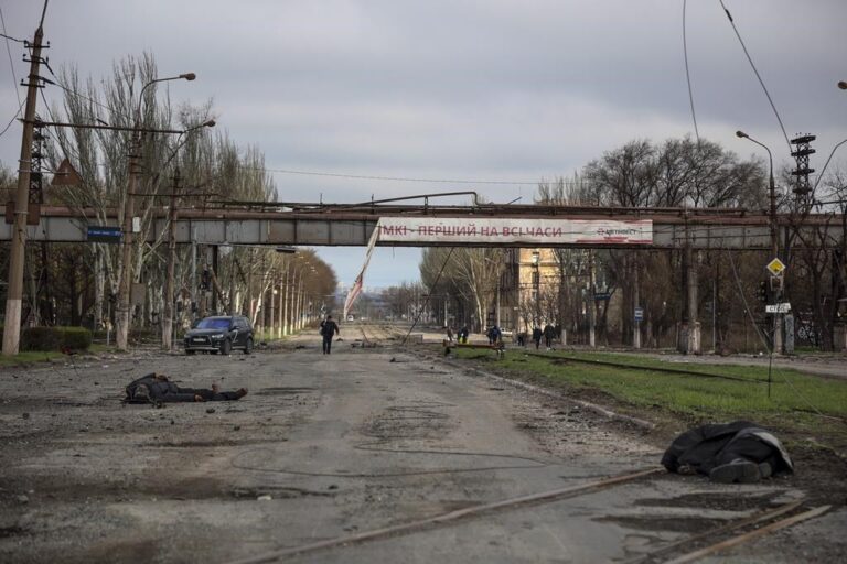 Ukraine recovers bodies of Ukrainian soldiers who died at Mariupol steel plant siege