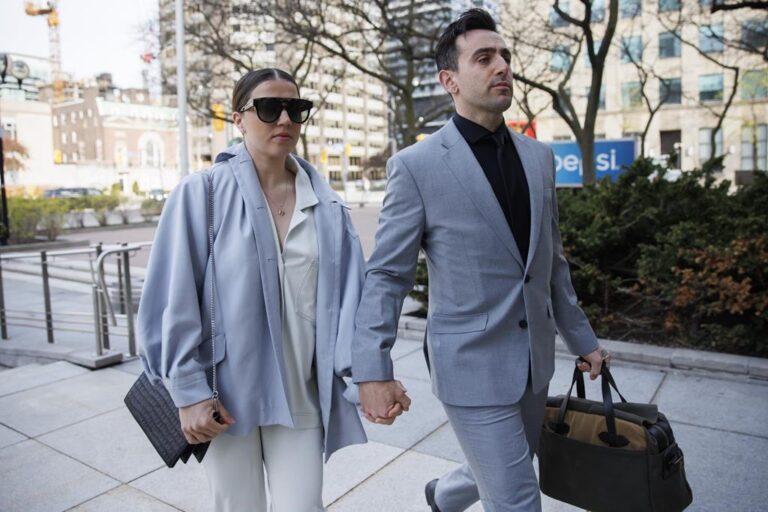 Jurors in Jacob Hoggard sex assault trial continue deliberations after reporting deadlock