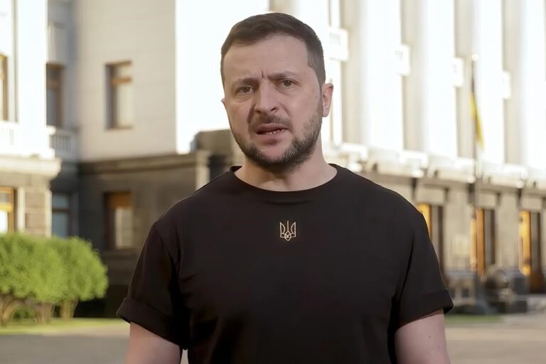 ‘Glory to Ukraine,’ Zelenskyy says in 100th speech in 100 days of Russia’s war