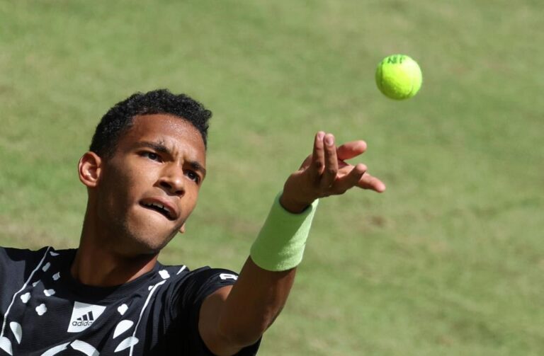 Montreal tennis star Auger-Aliassime loses to Hurkacz at Halle Open