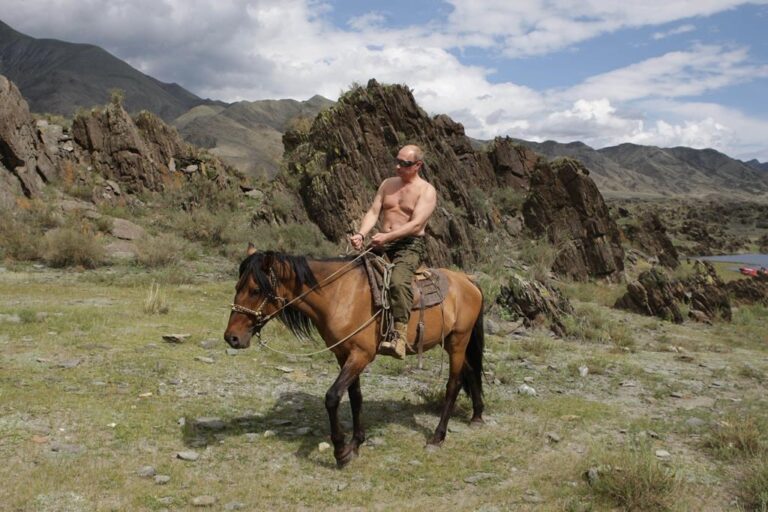 G7 leaders poke fun at Putin’s shirtless horseback riding propaganda