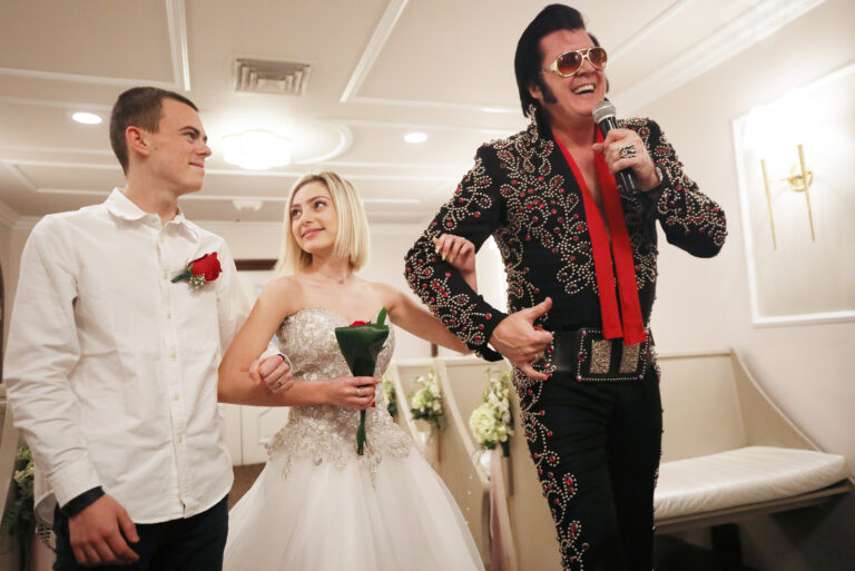 Now or Never: Elvis-themed weddings no longer permitted in Las Vegas, licensing company tells chapel owners