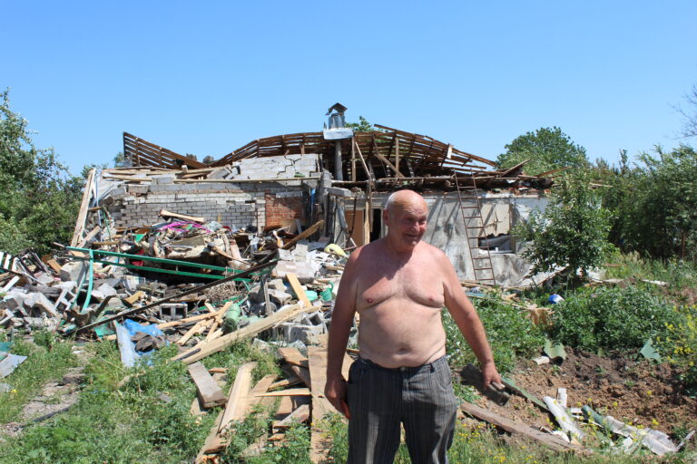 Too old for army, Ukrainian partisan stole weapons from Russians
