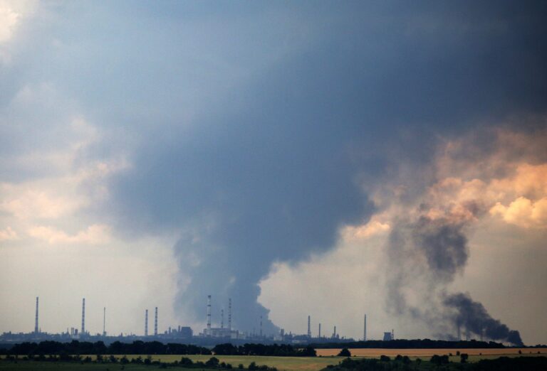 Russia ‘pouring fire’ on Ukrainian city as Moscow gains ground in Donbas