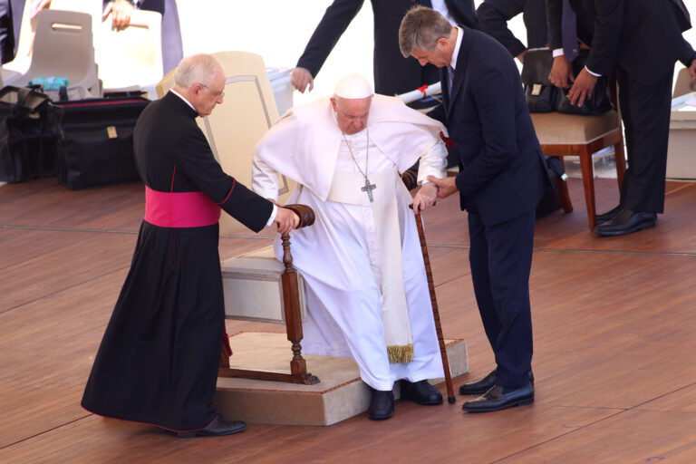 Pope Francis’ visit to Canada still in works despite Africa trip cancellation