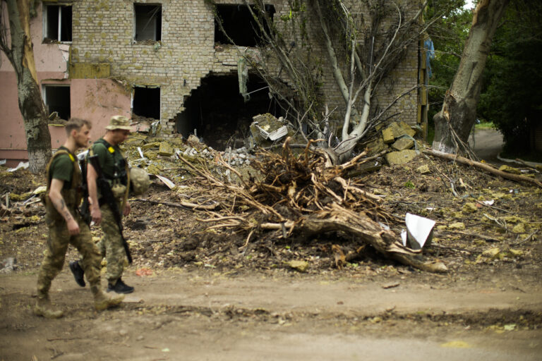 Ukraine needs more artillery to maintain fight in key Donbas city, commander says