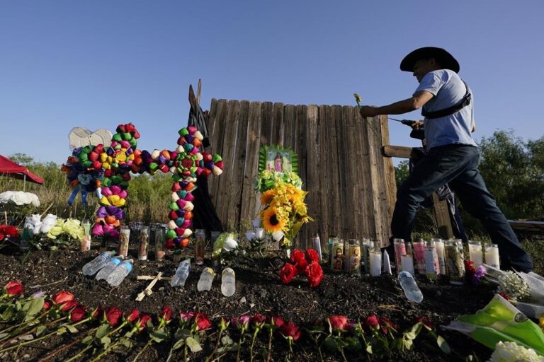 Mexico returns 8 bodies to families of migrants who died in truck found in Texas