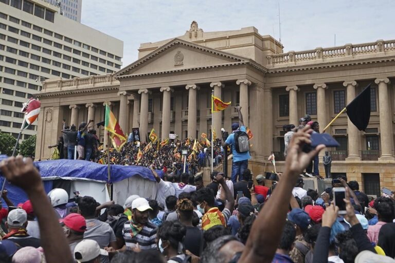 Sri Lankan Canadians say president, PM resignations ‘long overdue’