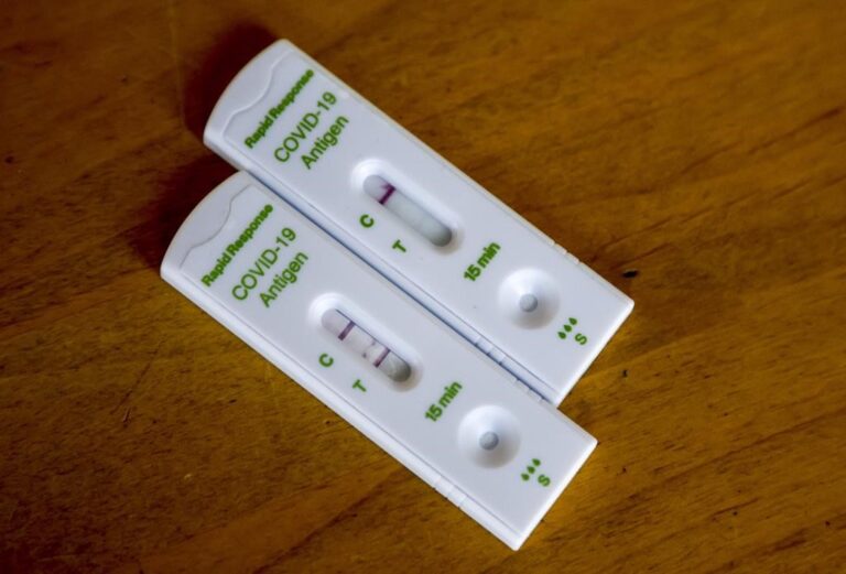 COVID cases are on the rise in Canada. Here’s what to know about reinfections