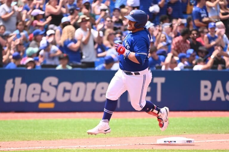 Jays beat shorthanded Royals 4-2 to close series