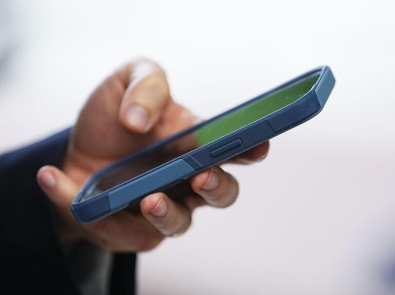 Spyware industry needs more oversight, expert to tell MPs probing RCMP