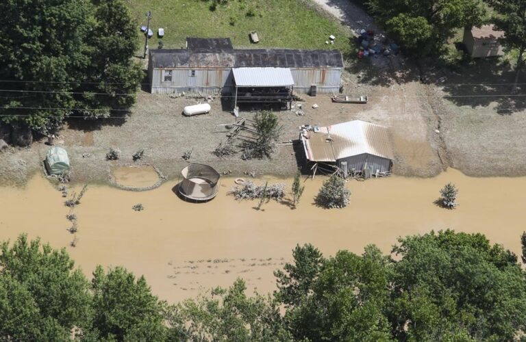 Teen who suddenly became ill added to Kentucky flood death toll