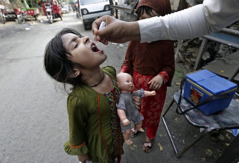 Spread of polio virus in U.S., U.K. and Israel reveals rare risk of oral vaccine