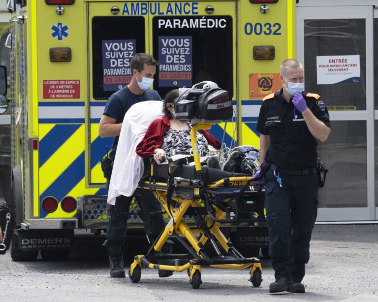 COVID-19 hospitalizations and deaths in Canada stable, but higher than past summers