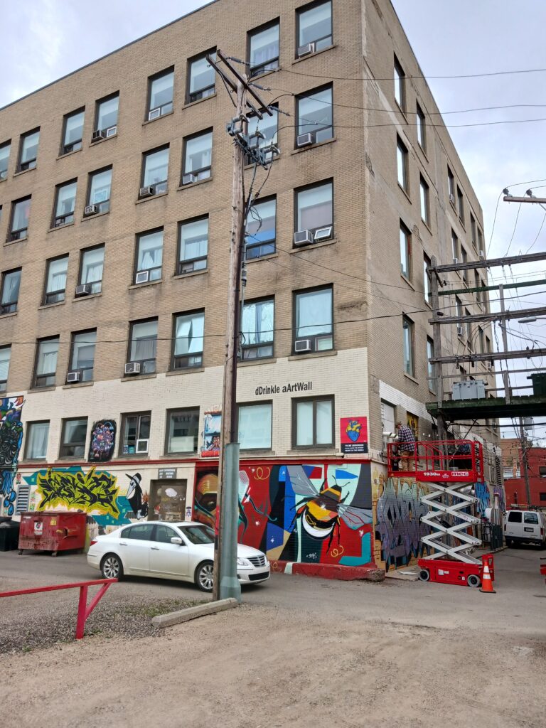 Drinkle building art wall in Saskatoon features work from Ukrainian artist