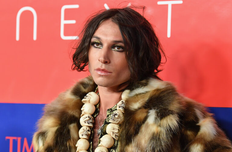 Ezra Miller charged with felony burglary in Vermont