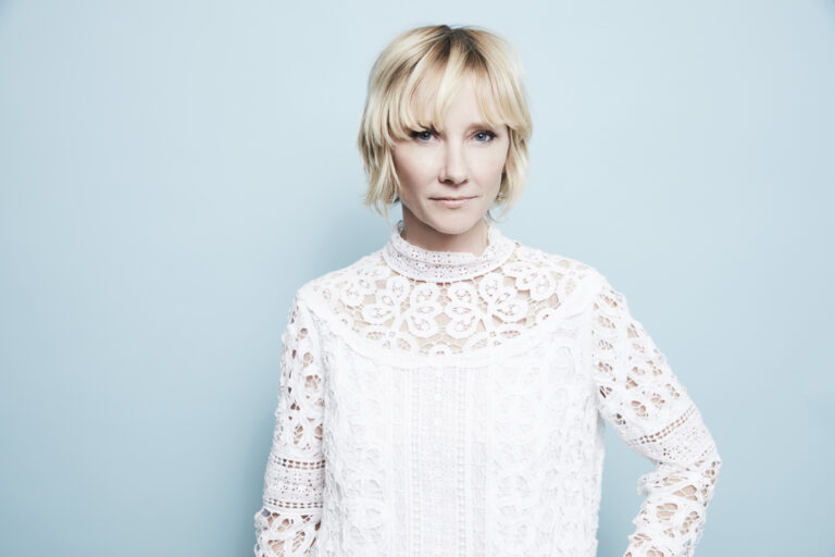 Anne Heche to be taken off life support after compatible organ recipient found
