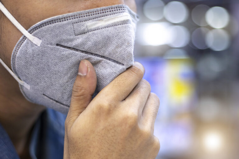 1 in 8 adults end up with long COVID, new Dutch study finds
