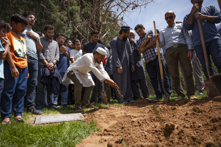 Albuquerque killings spread fear among Muslim communities beyond New Mexico