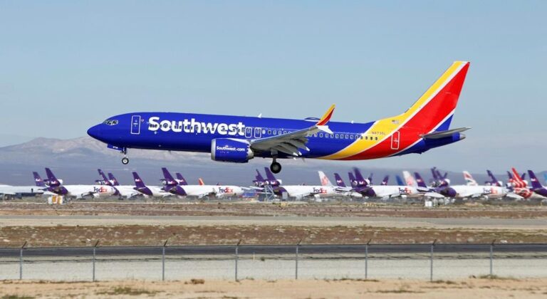 U.S. flight attendant suffers broken back after hard plane landing