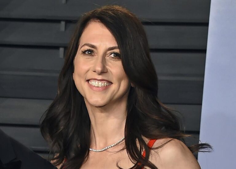 MacKenzie Scott, Jeff Bezos’ ex-wife, files for divorce from 2nd husband