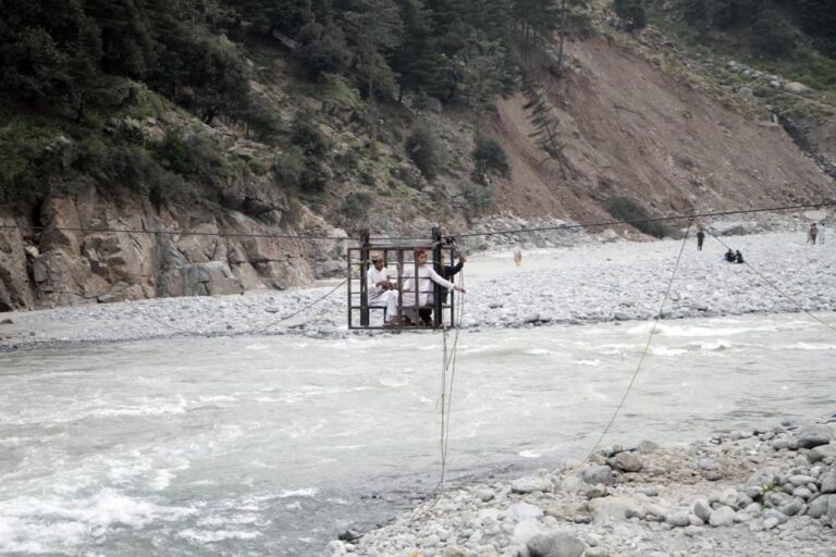 Pakistan flooding: UN Secretary-General visits Sindh and Baluchistan provinces