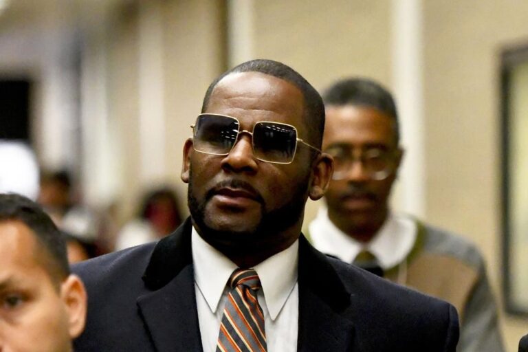 R. Kelly found guilty of child pornography, sex abuse in Chicago trial