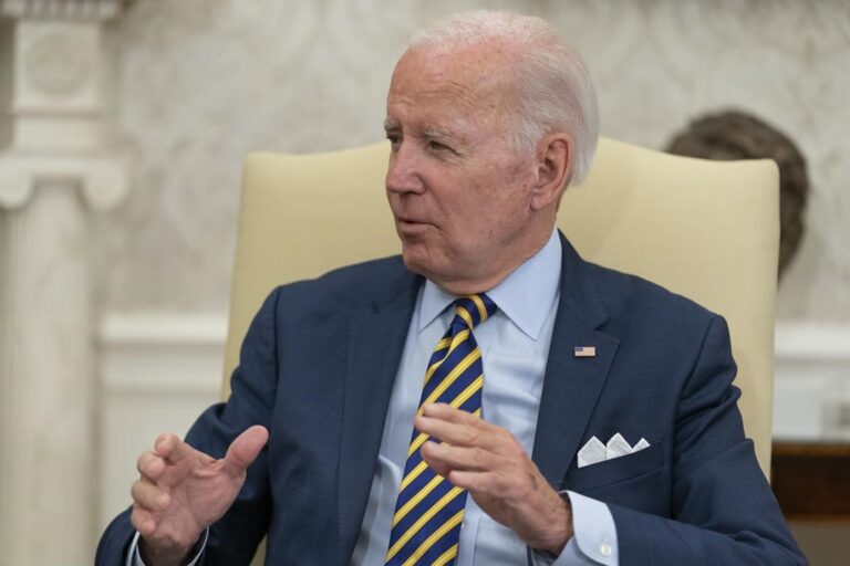 Joe Biden urges Putin not to use tactical nuclear weapons in Ukraine