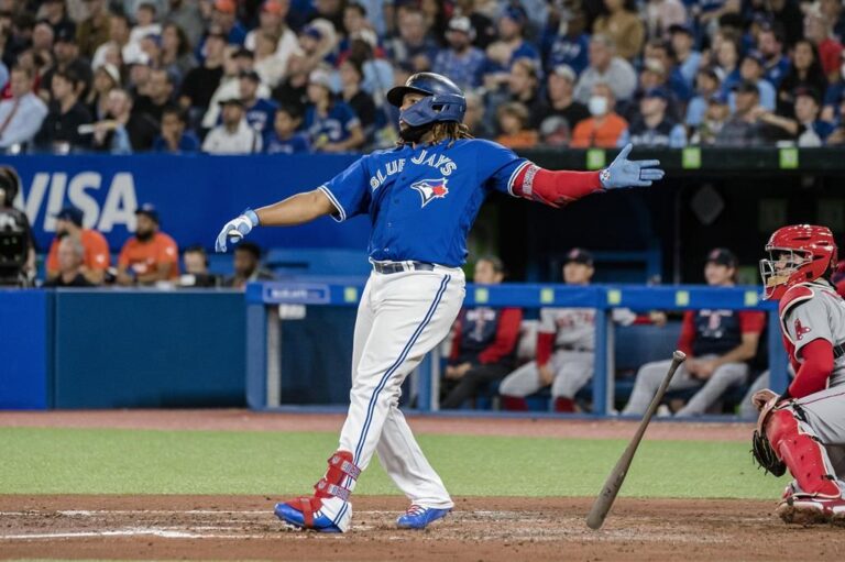 Springer powers Blue Jays to 9-0 win over Red Sox
