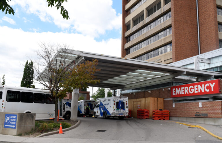 ‘Real disconnect’: Provinces and feds point fingers as Canada’s ER crisis continues