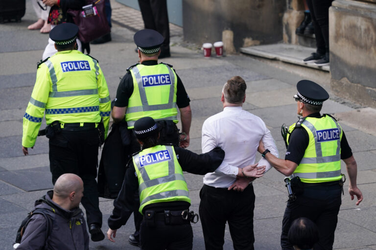 At least 3 arrested over protests following queen’s death: Scottish police