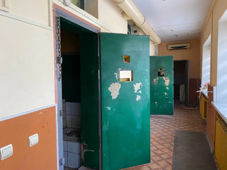 Ukrainian prisoners describe ‘torture facilities’ used by Russian interrogators
