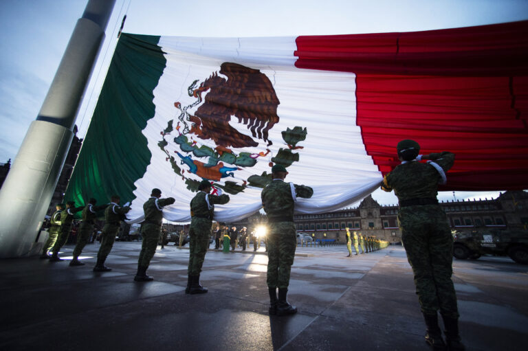7.6 magnitude earthquake shakes Mexico’s central Pacific coast