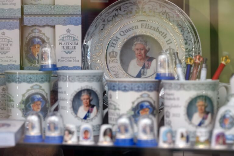 U.K. royal family pumps billions into the economy. The queen’s death may change that
