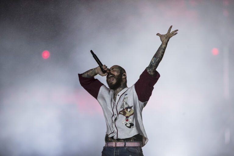 Post Malone apologizes to fans after on-stage accident at St. Louis concert