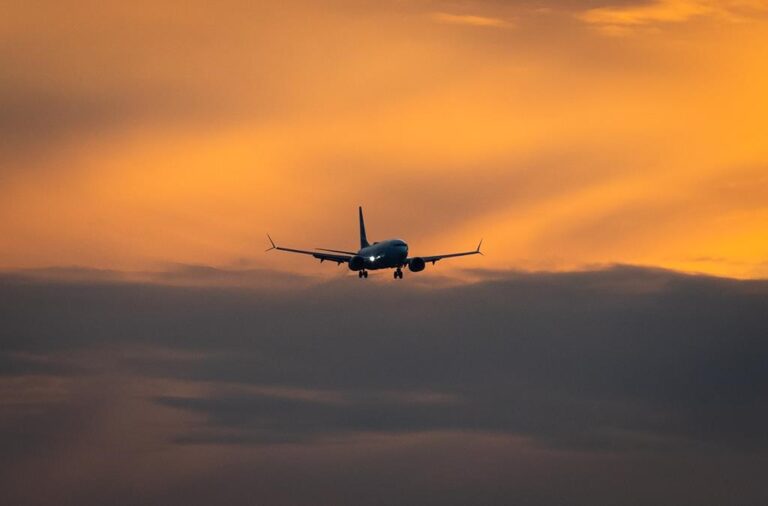 Province prepares for third flight of Ukrainian refugees to land Oct. 25