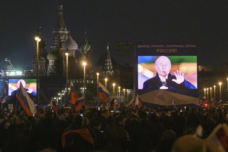 Would Russian military follow order to use nukes? ‘Questionable,’ says ex-U.S. NATO envoy