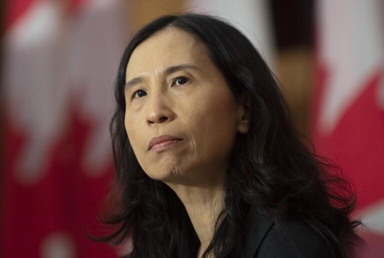 Canada’s top doctor preparing for ‘worst-case scenario’ on COVID variants